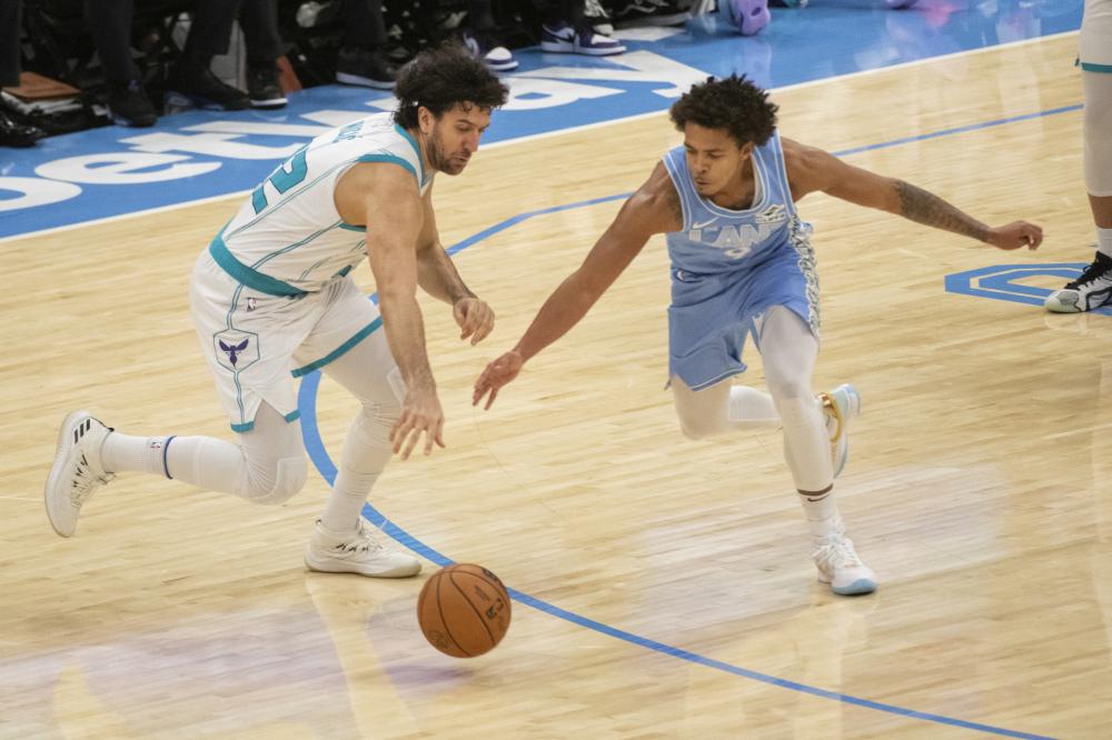 运动持续发 运动持续发