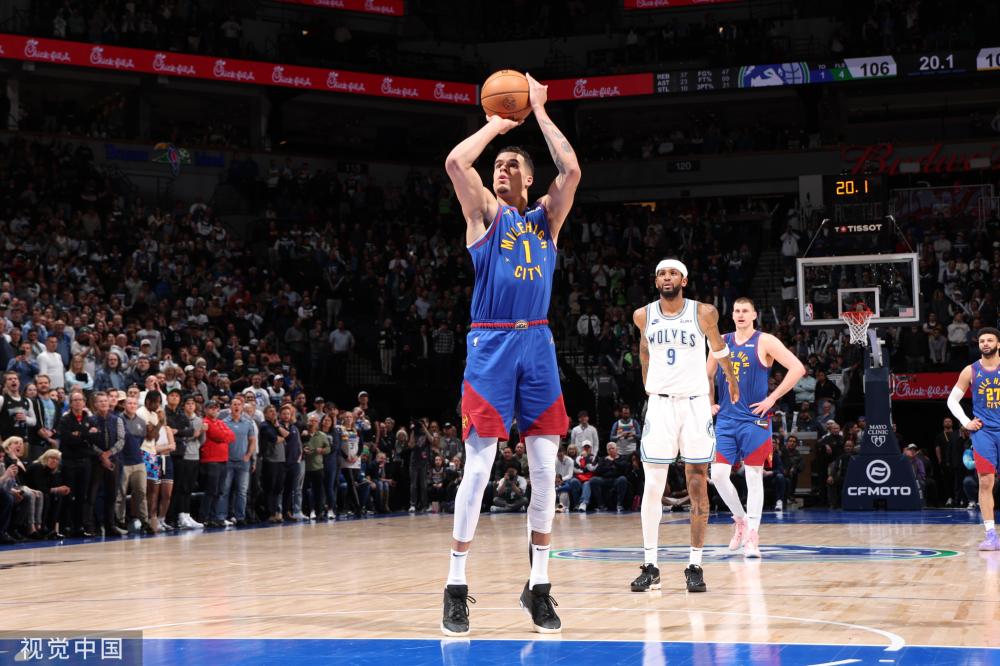 使得他们在 使得他们在