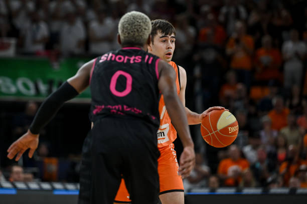 本赛季他们 本赛季他们