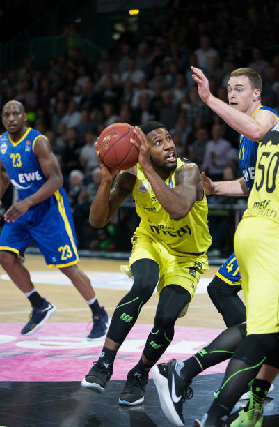 进季后赛 进季后赛