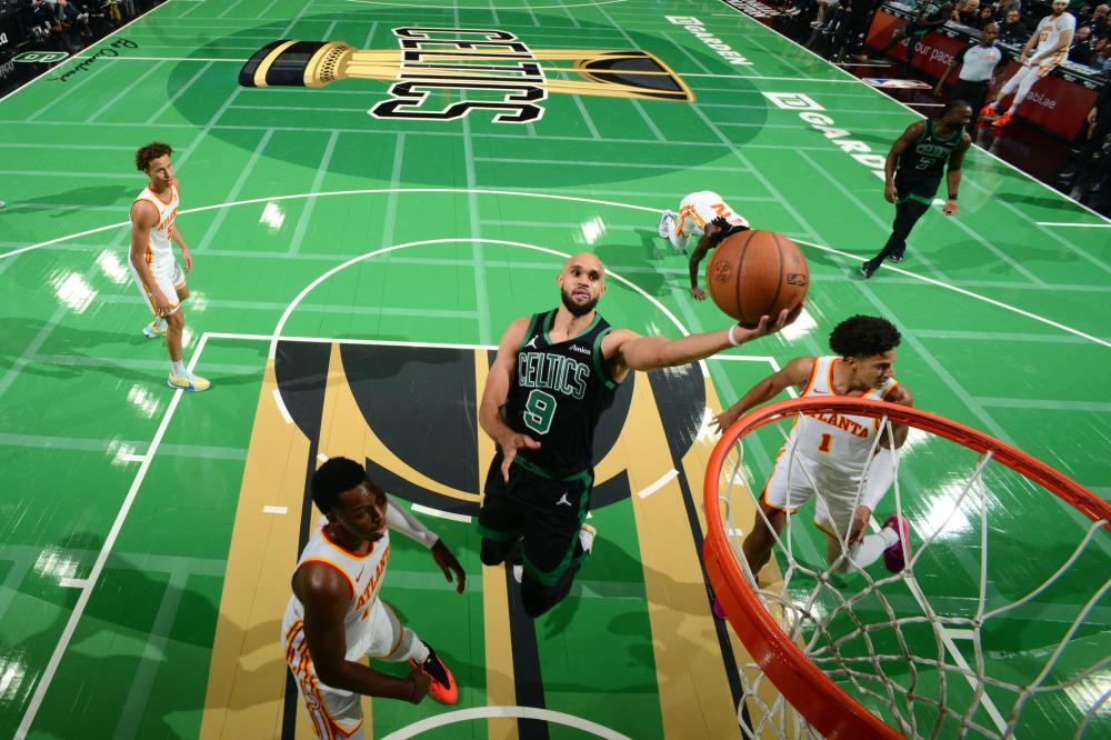 他在落后的 他在落后的