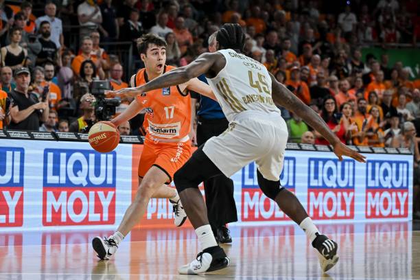 限的活力和 限的活力和